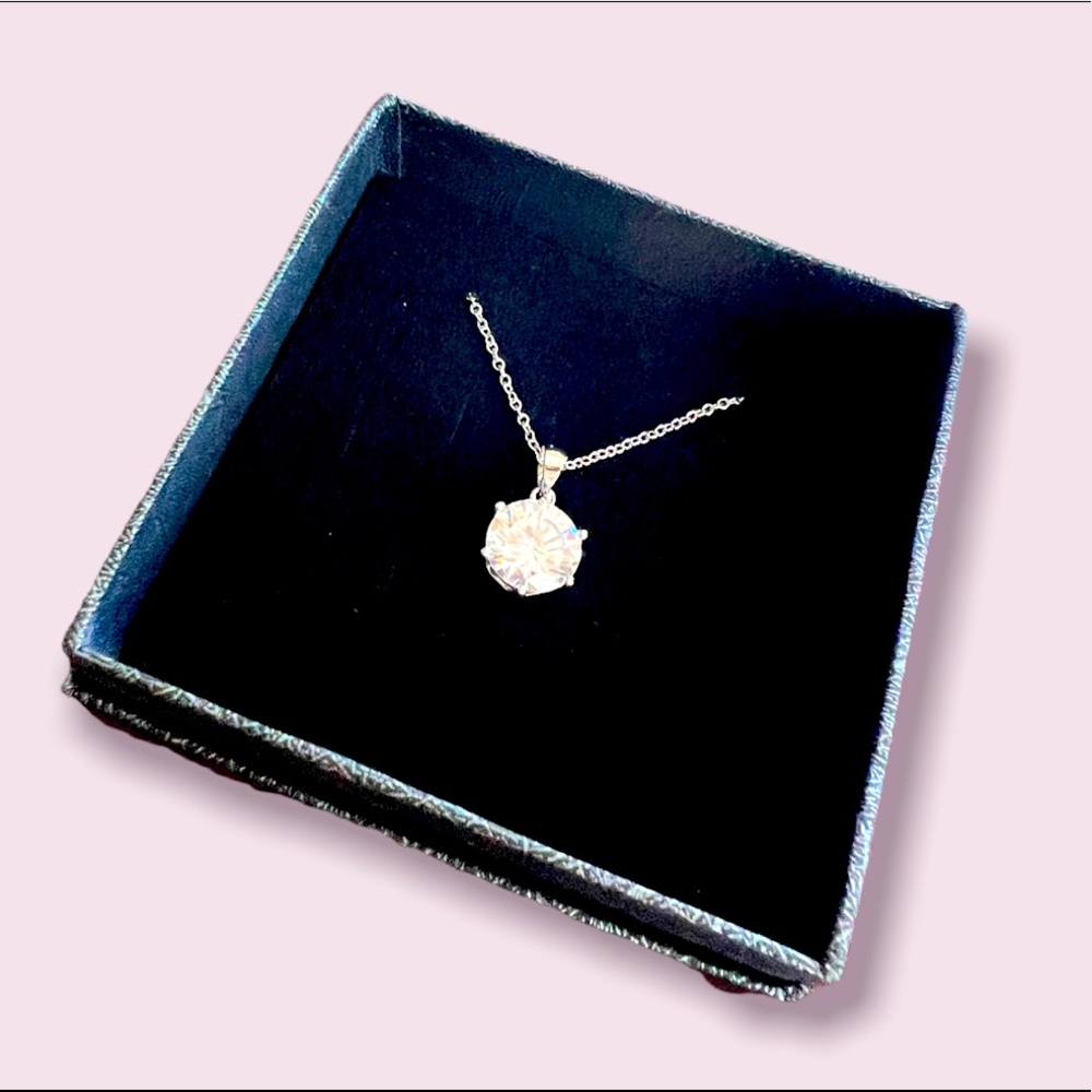Diamond Necklace Silver